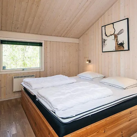 8 Person In Feriehus Oksbøl